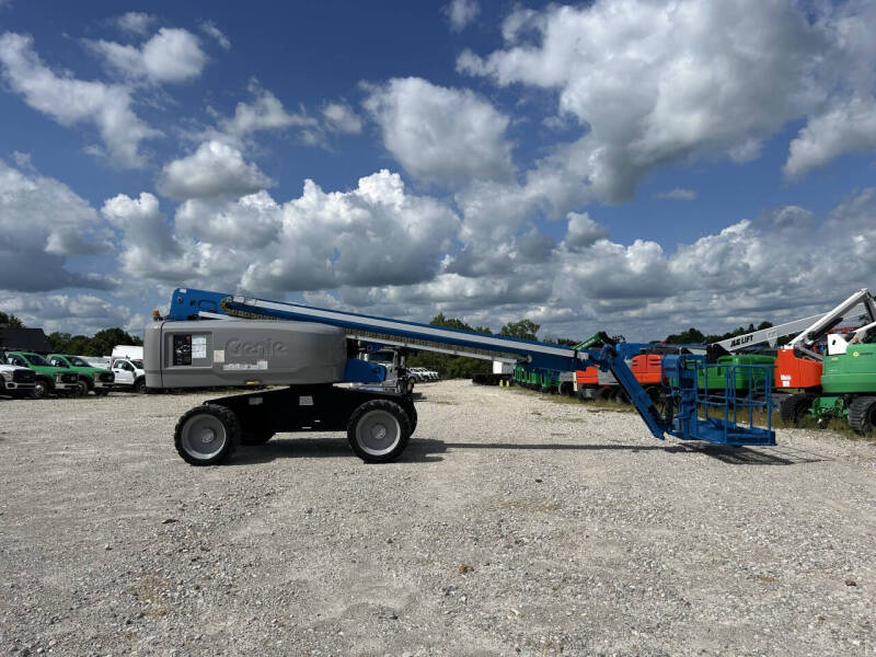2017 Genie 65' Manlift