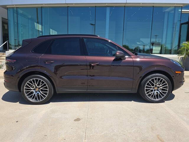 2023 Porsche Cayenne