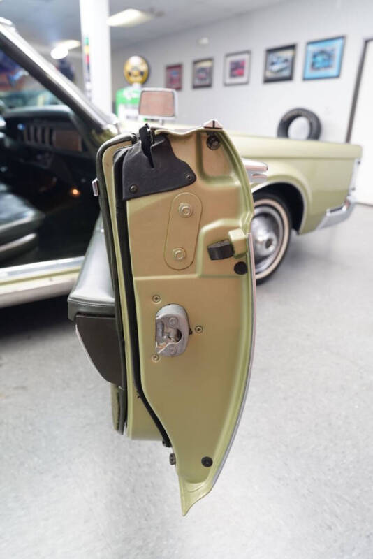 1969 Lincoln Continental