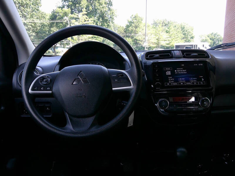 2024 Mitsubishi Mirage ES