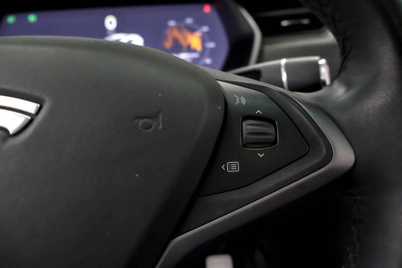 2018 Tesla Model X P100D