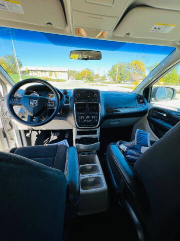 2012 Dodge Grand Caravan American Value Package