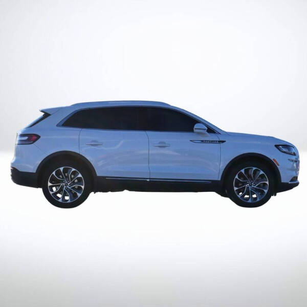 2021 Lincoln Nautilus Reserve