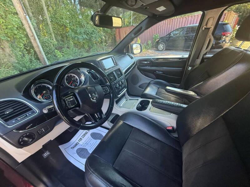 2020 Dodge Grand Caravan SXT