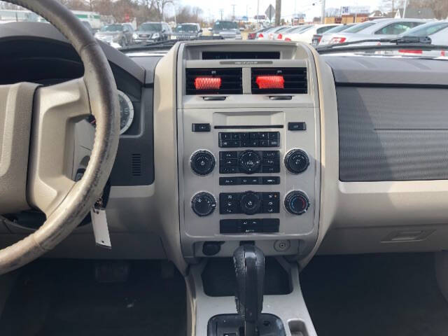 2009 Ford Escape XLT