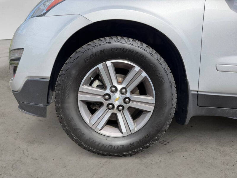 2017 Chevrolet Traverse LT