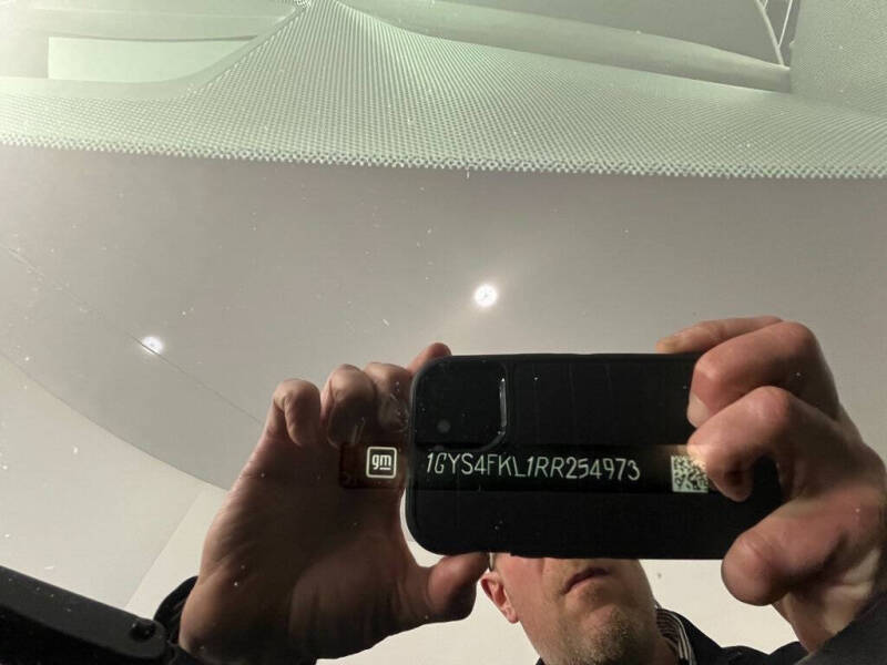 2024 Cadillac Escalade Sport