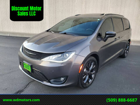 2018 Chrysler Pacifica for sale at Discount Motor Sales in Wenatchee WA