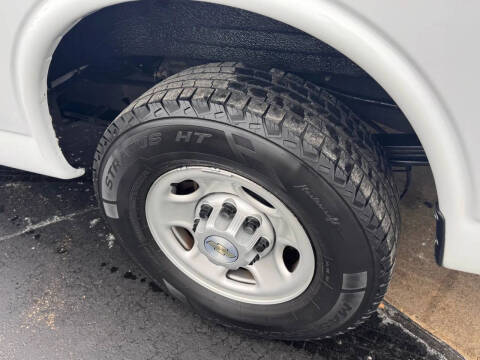 2021 Chevrolet Express 2500