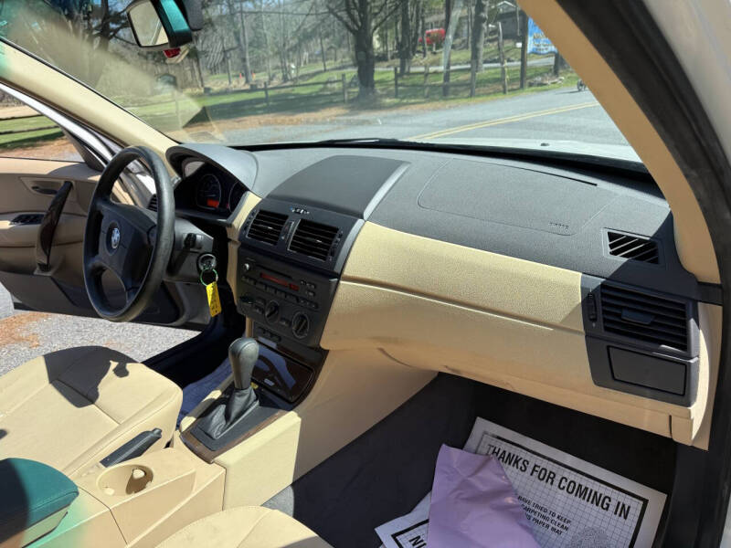 2004 BMW X3 2.5i
