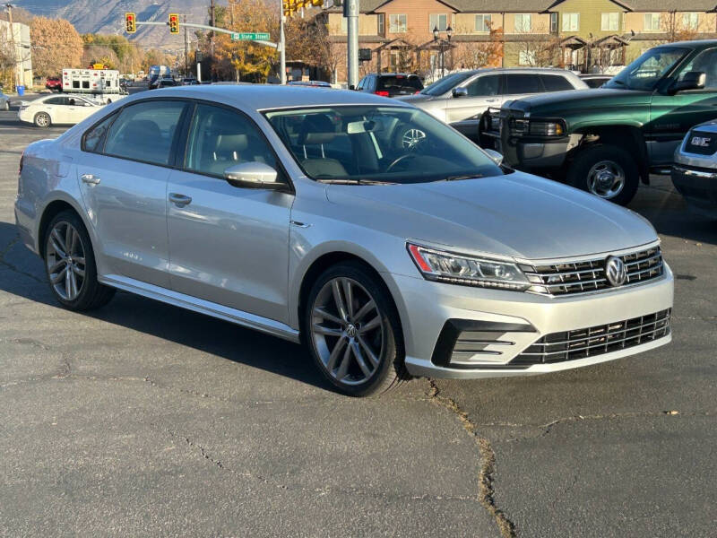2018 Volkswagen Passat 2.0T R-Line