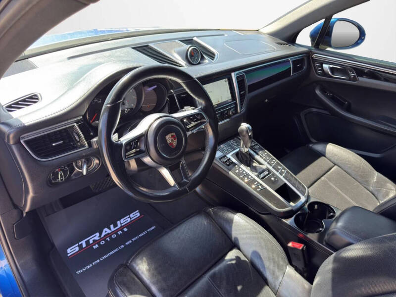 2016 Porsche Macan S