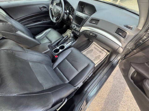 2016 Acura ILX w/Premium