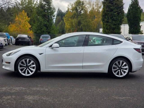 2020 Tesla Model 3 Standard Range Plus