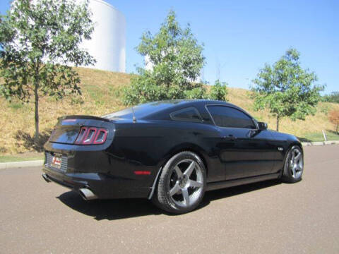 2013 Ford Mustang GT Premium