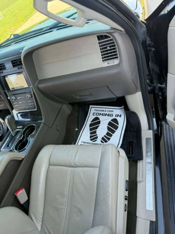 2016 Lincoln Navigator L Select