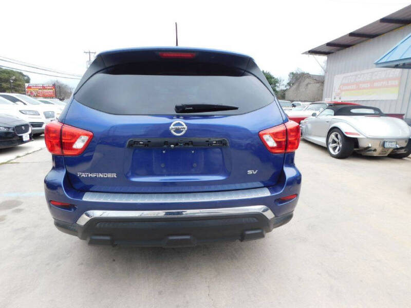 2017 Nissan Pathfinder S