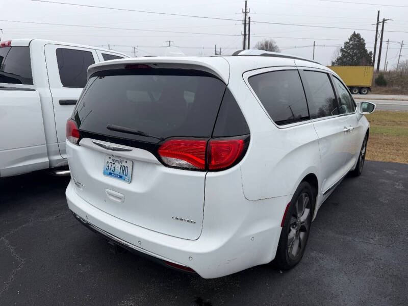 2017 Chrysler Pacifica Limited