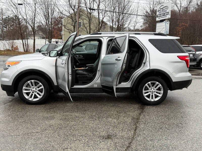 2015 Ford Explorer XLT photo 11