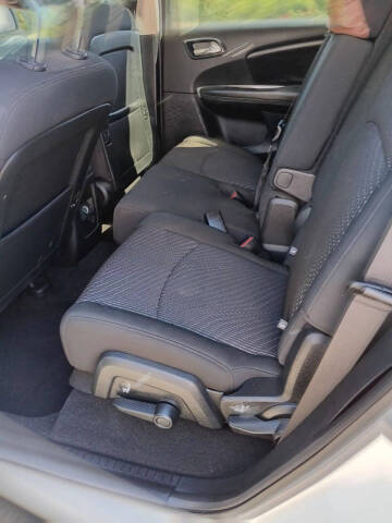 2020 Dodge Journey SE Value