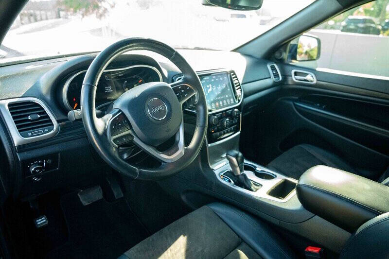 2020 Jeep Grand Cherokee Altitude