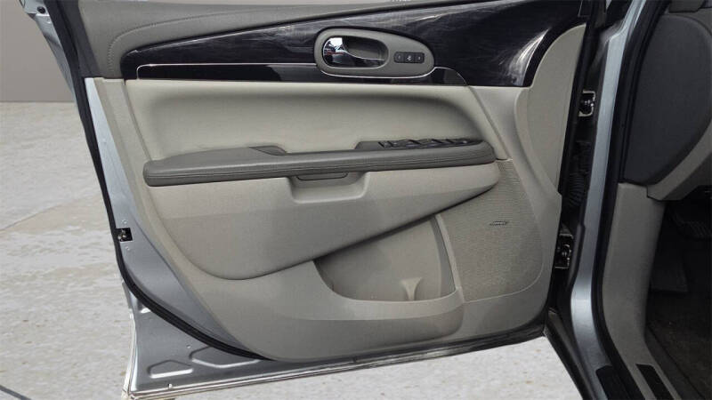 2017 Buick Enclave Leather