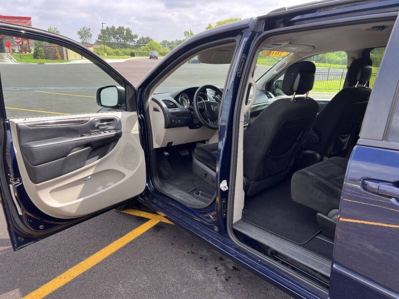 2016 Dodge Grand Caravan SXT