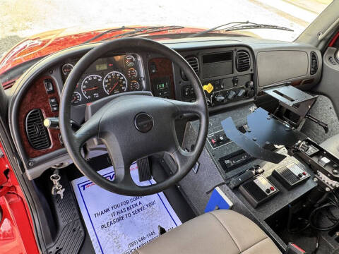 2016 Freightliner M2 106
