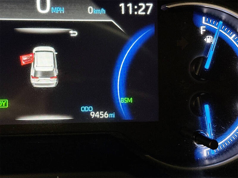 2024 Toyota RAV4 Hybrid XLE Premium