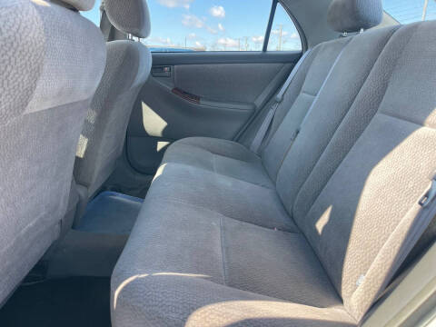 2003 Toyota Corolla LE