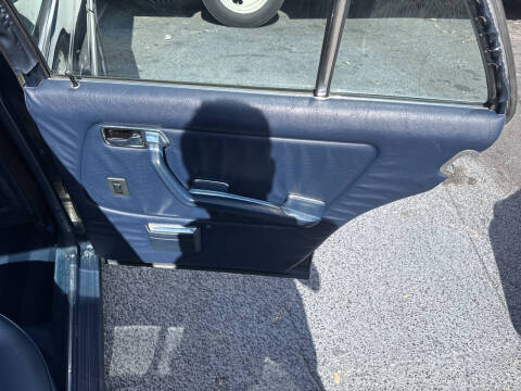 1983 Mercedes-Benz 300-Class 300 D