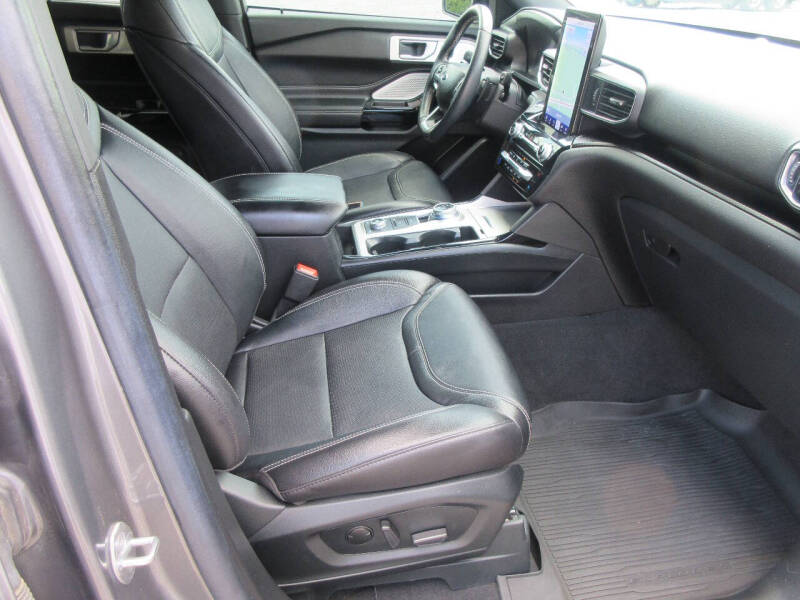 2023 Ford Explorer ST