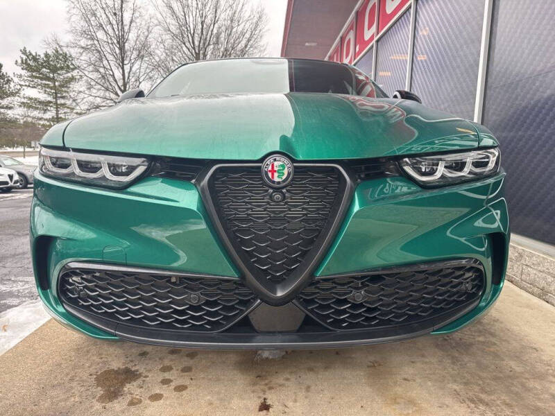 2025 Alfa Romeo Tonale Intensa