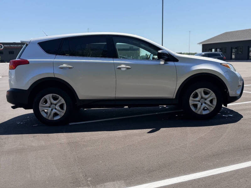 2014 Toyota RAV4 LE