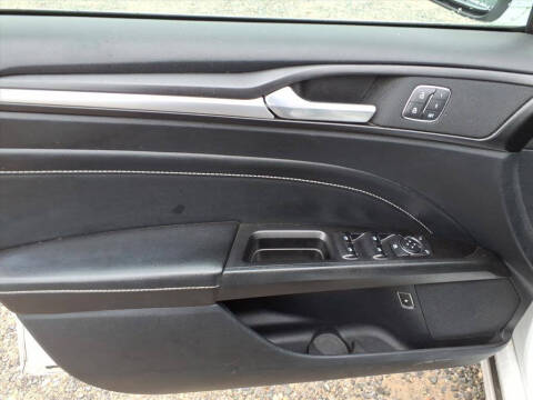 2020 Ford Fusion Energi Titanium