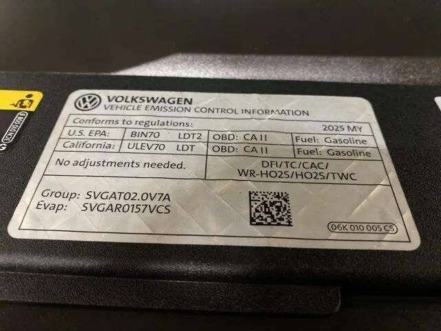 2025 Volkswagen Atlas Cross Sport SE 4Motion