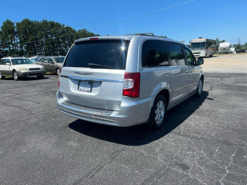 2012 Chrysler Town and Country Touring