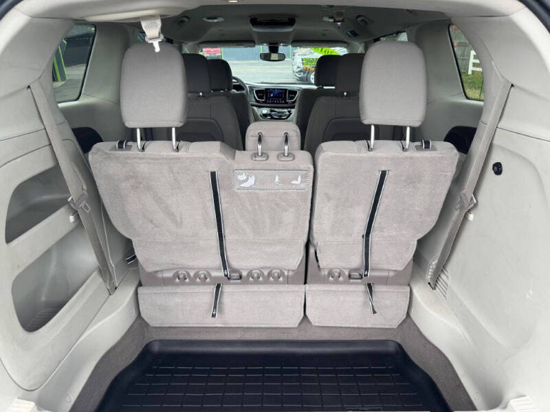 2018 Chrysler Pacifica Touring Plus