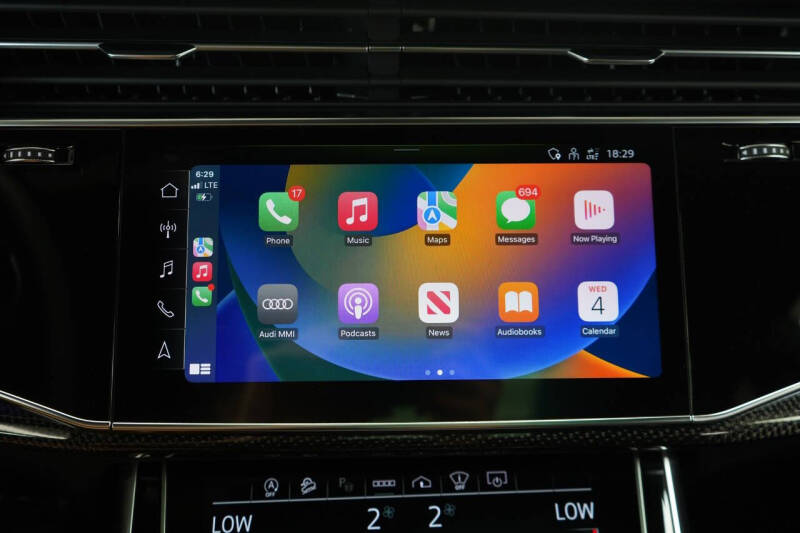 2023 Audi SQ8 4.0T quattro Premium Plus