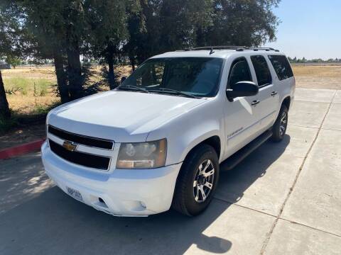 2007 Chevrolet Suburban for sale at Gold Rush Auto Wholesale in Sanger CA