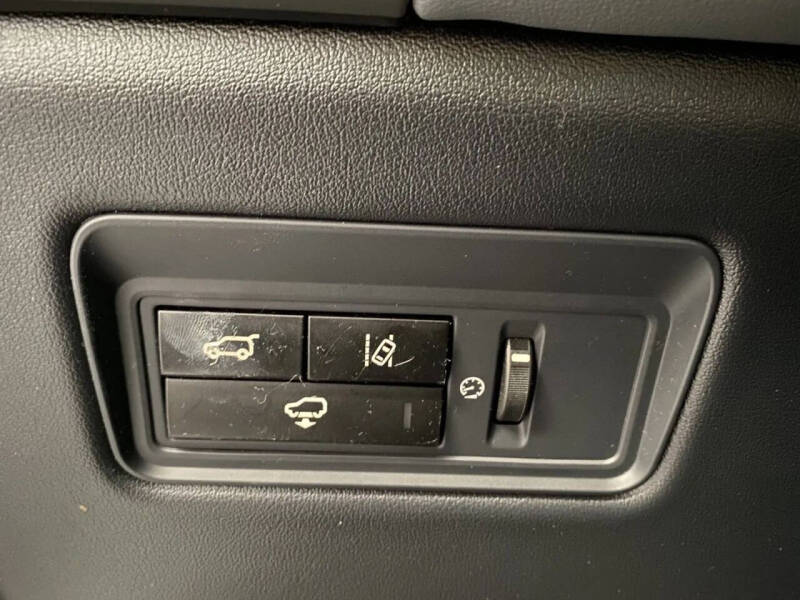 2015 Land Rover Range Rover Sport SE