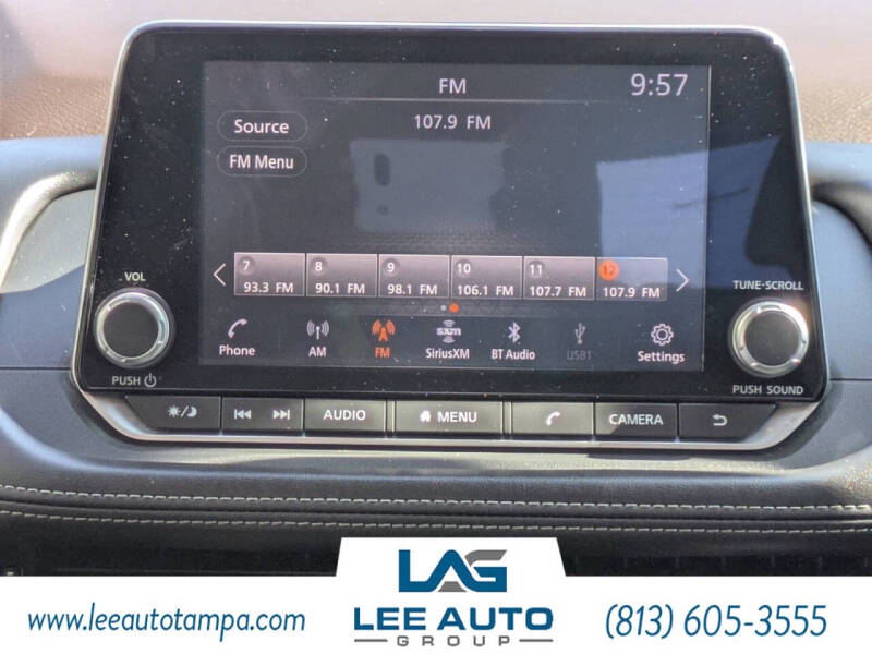 2021 Nissan Rogue SV