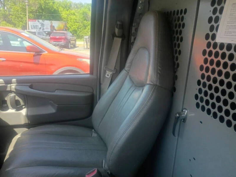 2005 GMC Savana 1500