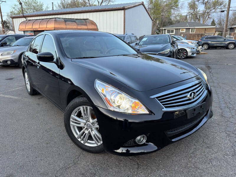2015 Infiniti Q40