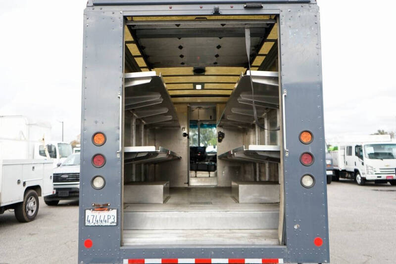 2020 Ford Stripped Chassis