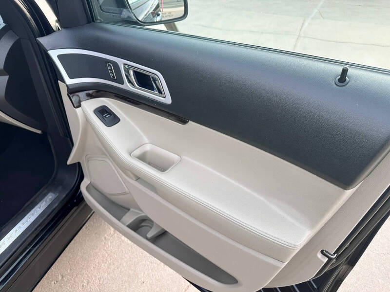 2011 Ford Explorer Limited