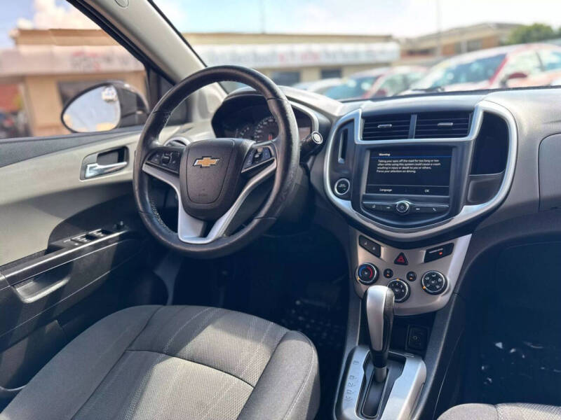 2019 Chevrolet Sonic LT Auto