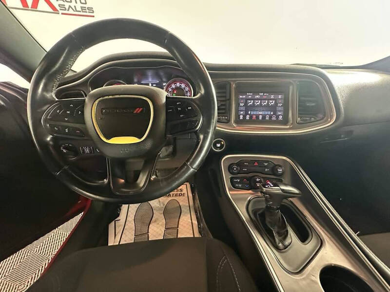 2020 Dodge Challenger SXT