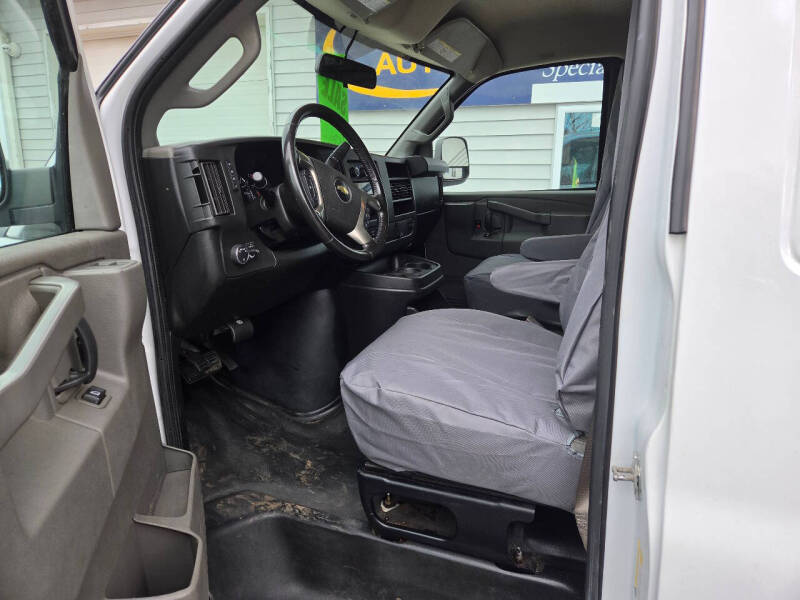 2018 Chevrolet Express 2500