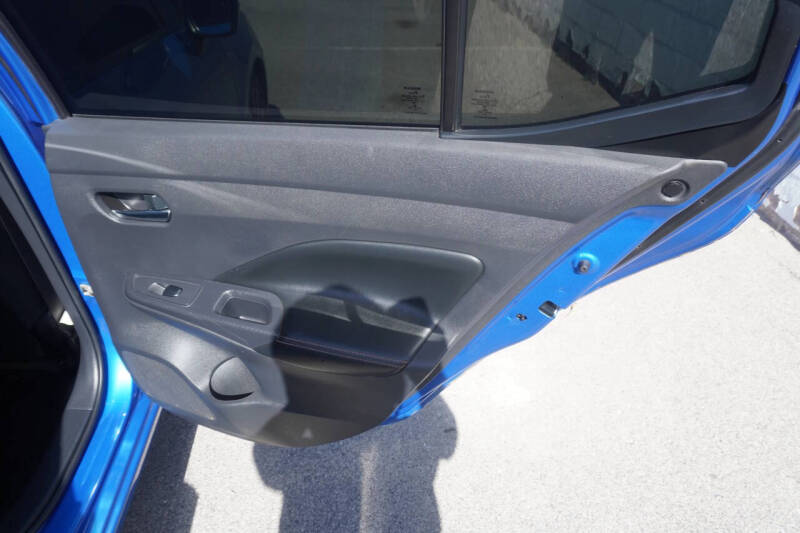 2020 Nissan Versa SR